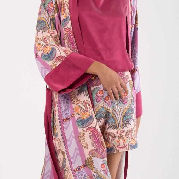 Rosea Uzun Kimono Pembe Çizgisel Desen